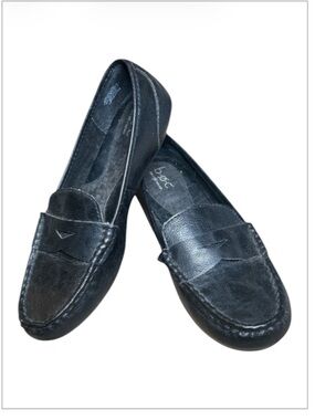 B.O.C by Børn Black Leather Penny Loafers Slip-On Shoes Women’s Size 7.5